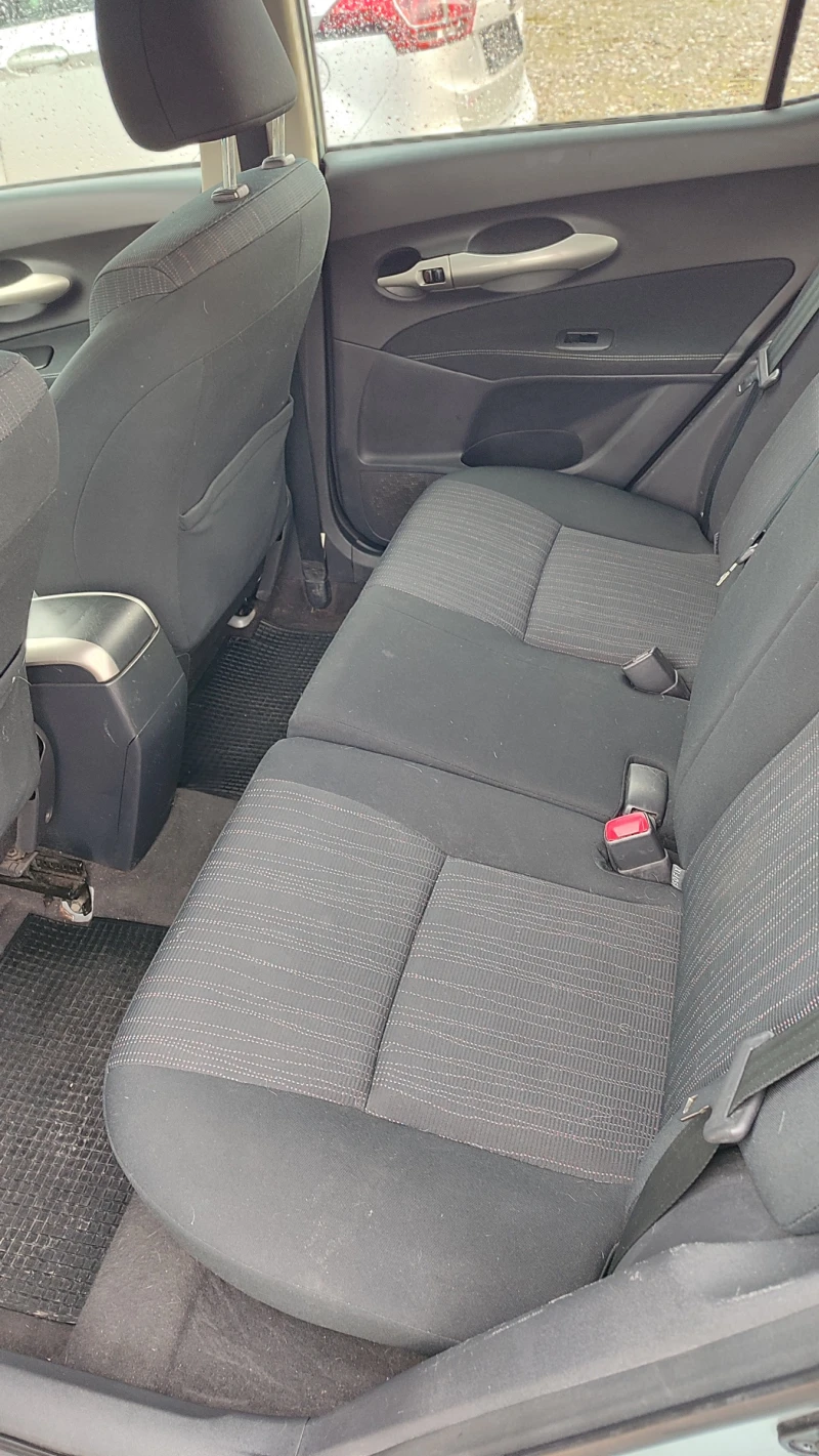 Toyota Auris 132 к.с. АГУ, снимка 6 - Автомобили и джипове - 52563989