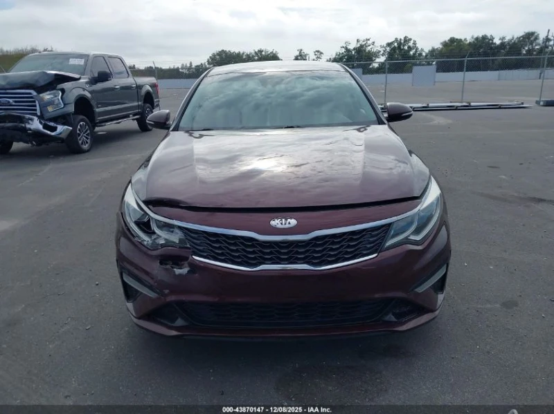 Kia Optima 2.4L I-4 DI, DOHC, VVT, 185HP Front Wheel Drive, снимка 4 - Автомобили и джипове - 52914022