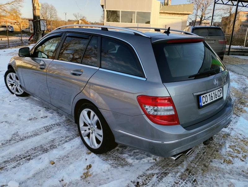Mercedes-Benz C 320 C320 4Matic , снимка 3 - Автомобили и джипове - 53026127