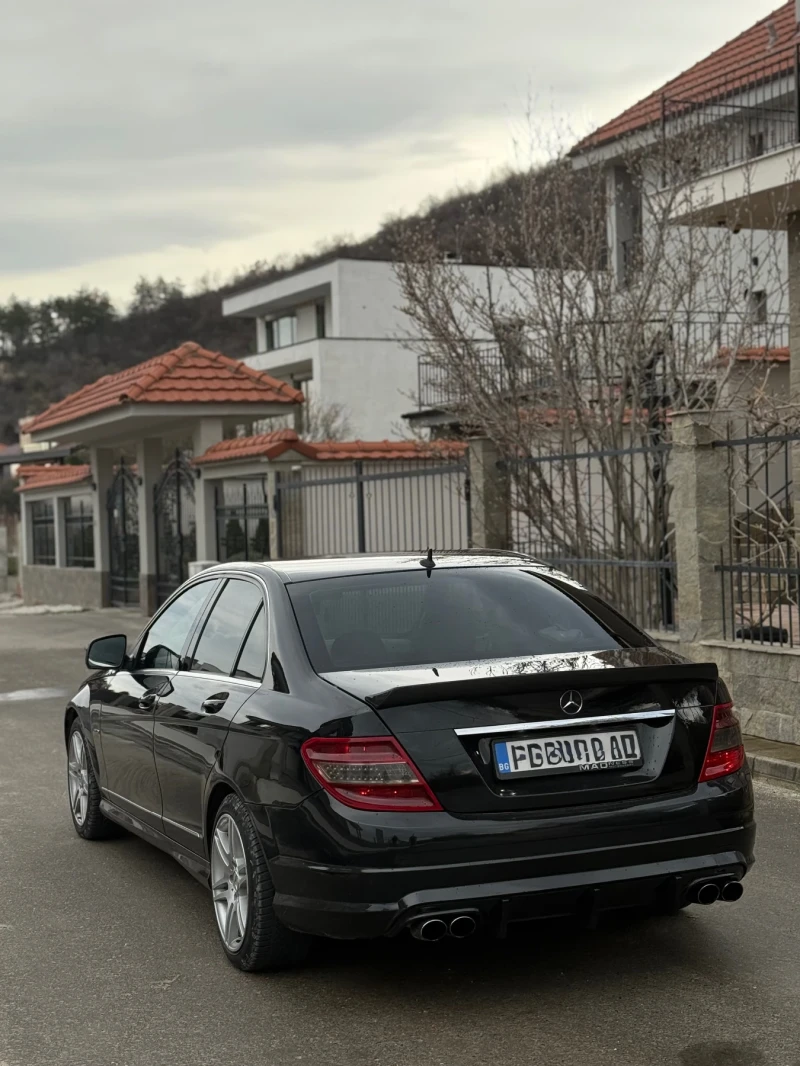 Mercedes-Benz C 320, снимка 8 - Автомобили и джипове - 53189999