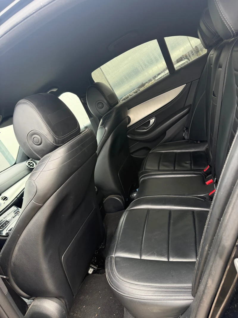 Mercedes-Benz E 220 * AMG Пакет* , снимка 9 - Автомобили и джипове - 53328807