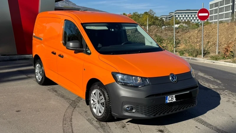 VW Caddy 2.0TDI-102к.с!Пълна сервизна история в VW!, снимка 3 - Автомобили и джипове - 47596142