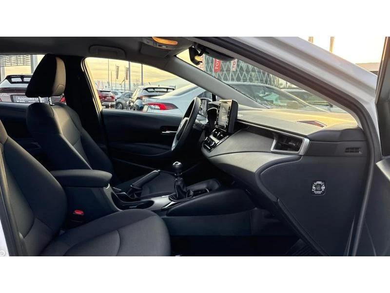 Toyota Corolla SDN 1.5 6MT COMFORT MY22 | Mobile.bg   6