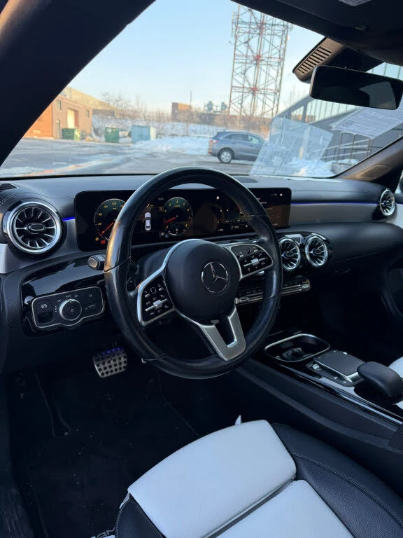 Mercedes-Benz CLA 250 4MATIC АвтоКредит  (ЦЕНА ДО БГ), снимка 3 - Автомобили и джипове - 53930120