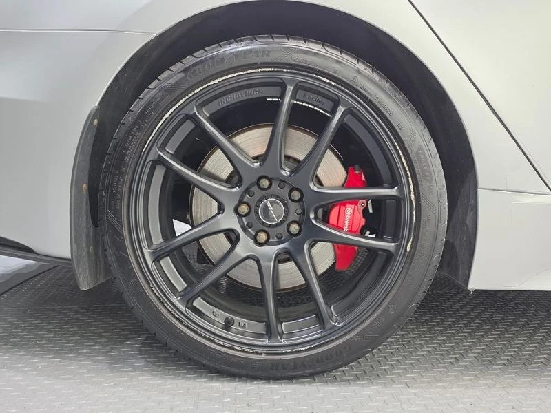 Kia Stinger 3.3 Turbo AWD| 370к.с.| ВКЛ.ТЕХНОТЕСТ, снимка 4 - Автомобили и джипове - 55614622