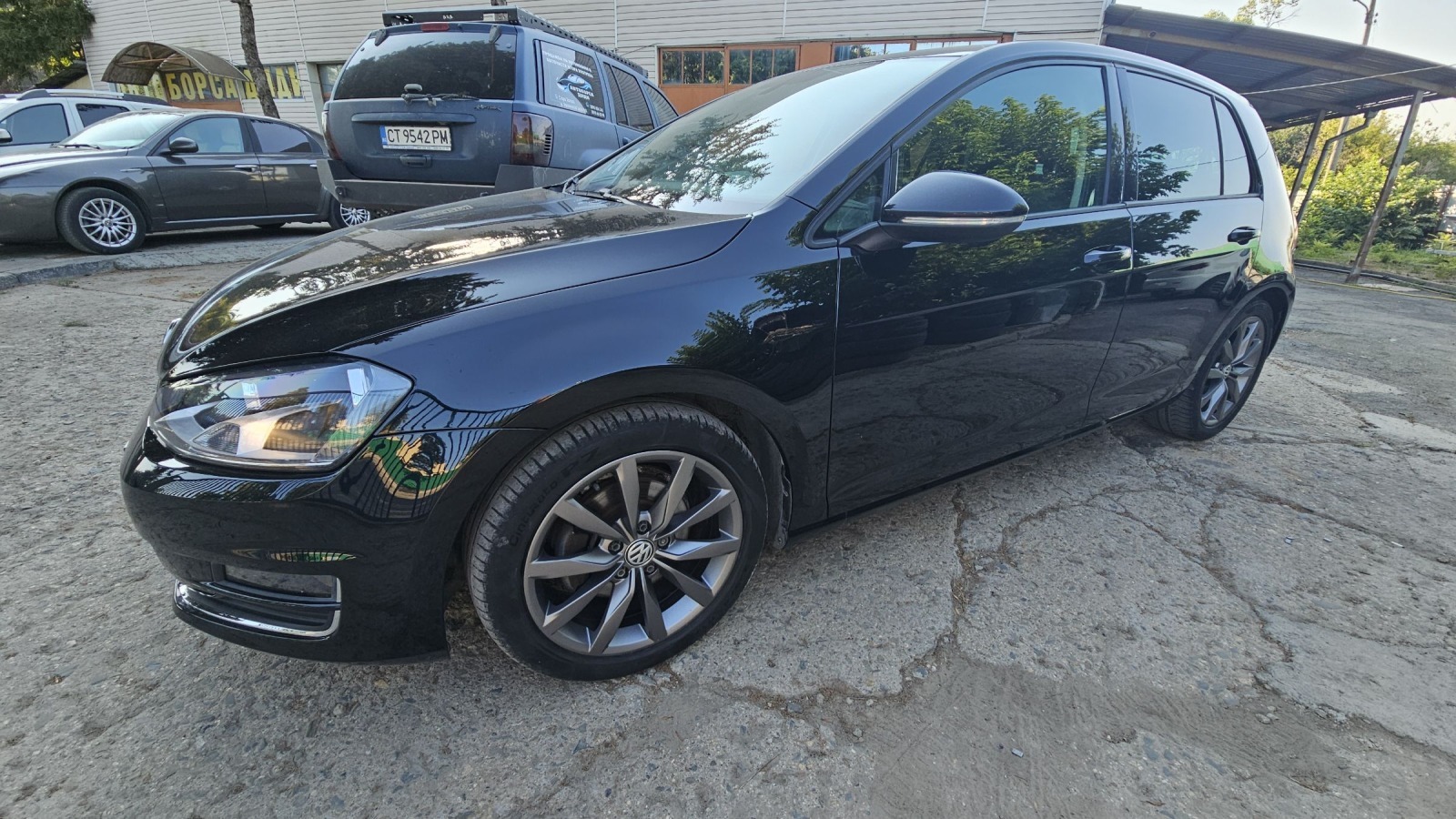 VW Golf 05.2013 2.0tdi 150p.s - изображение 2