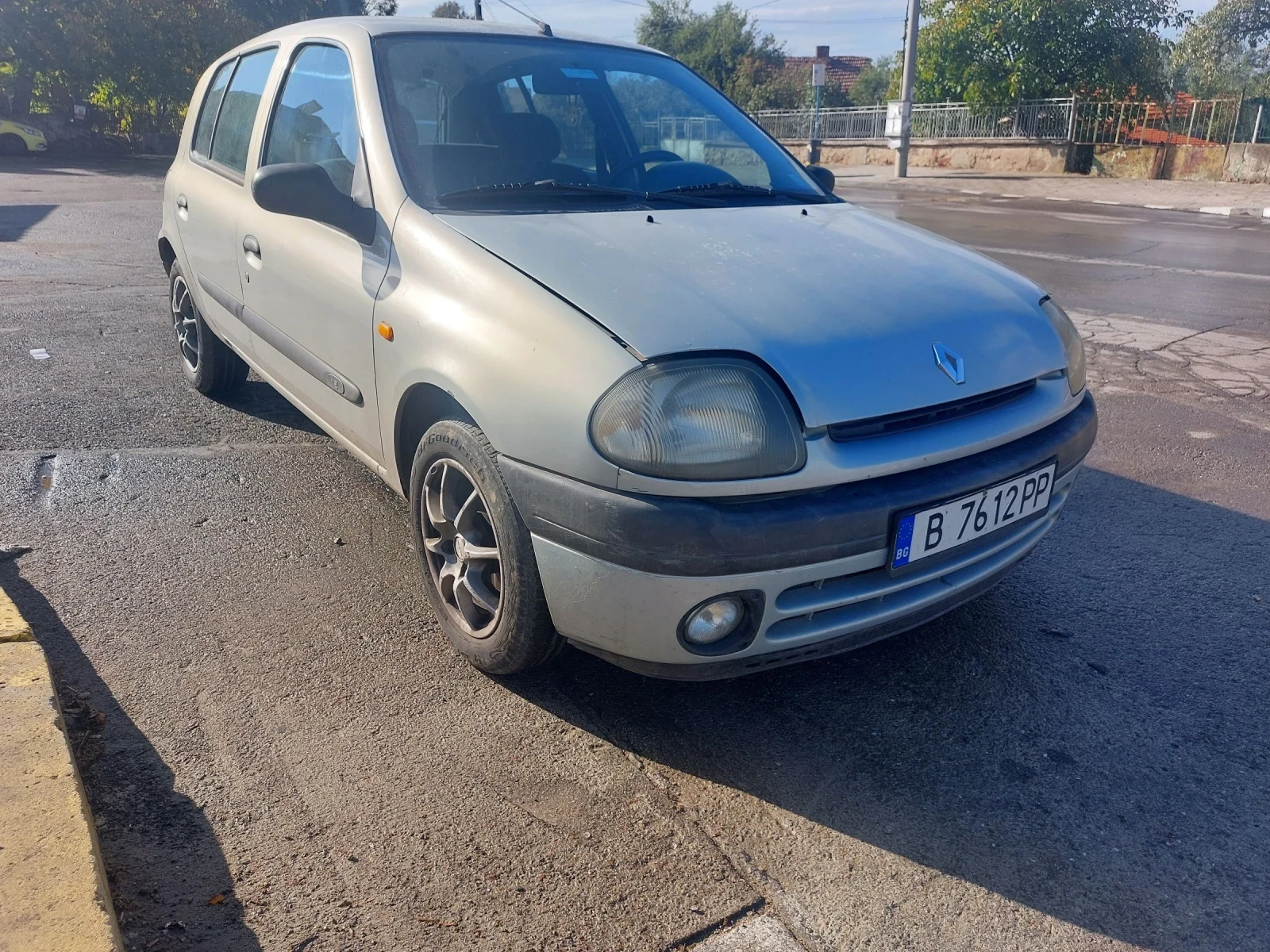 Renault Clio  - изображение 6