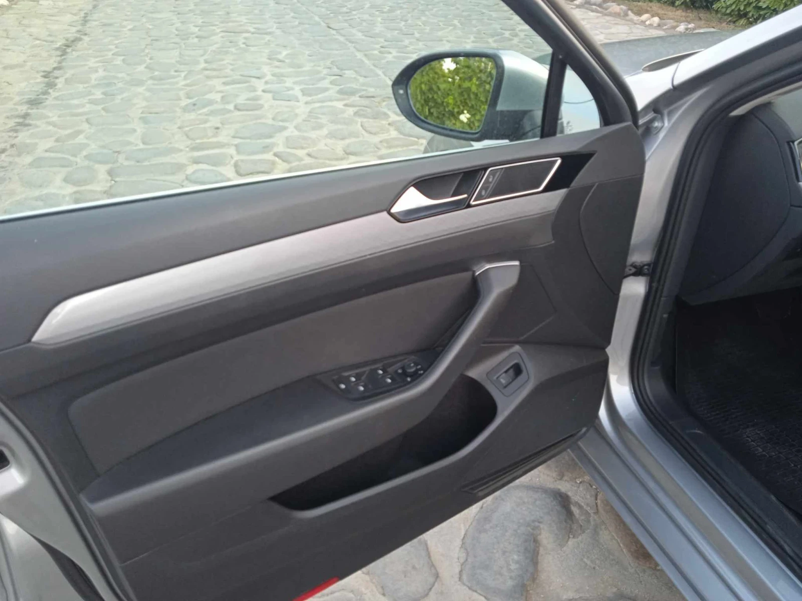 VW Passat | Mobile.bg   12