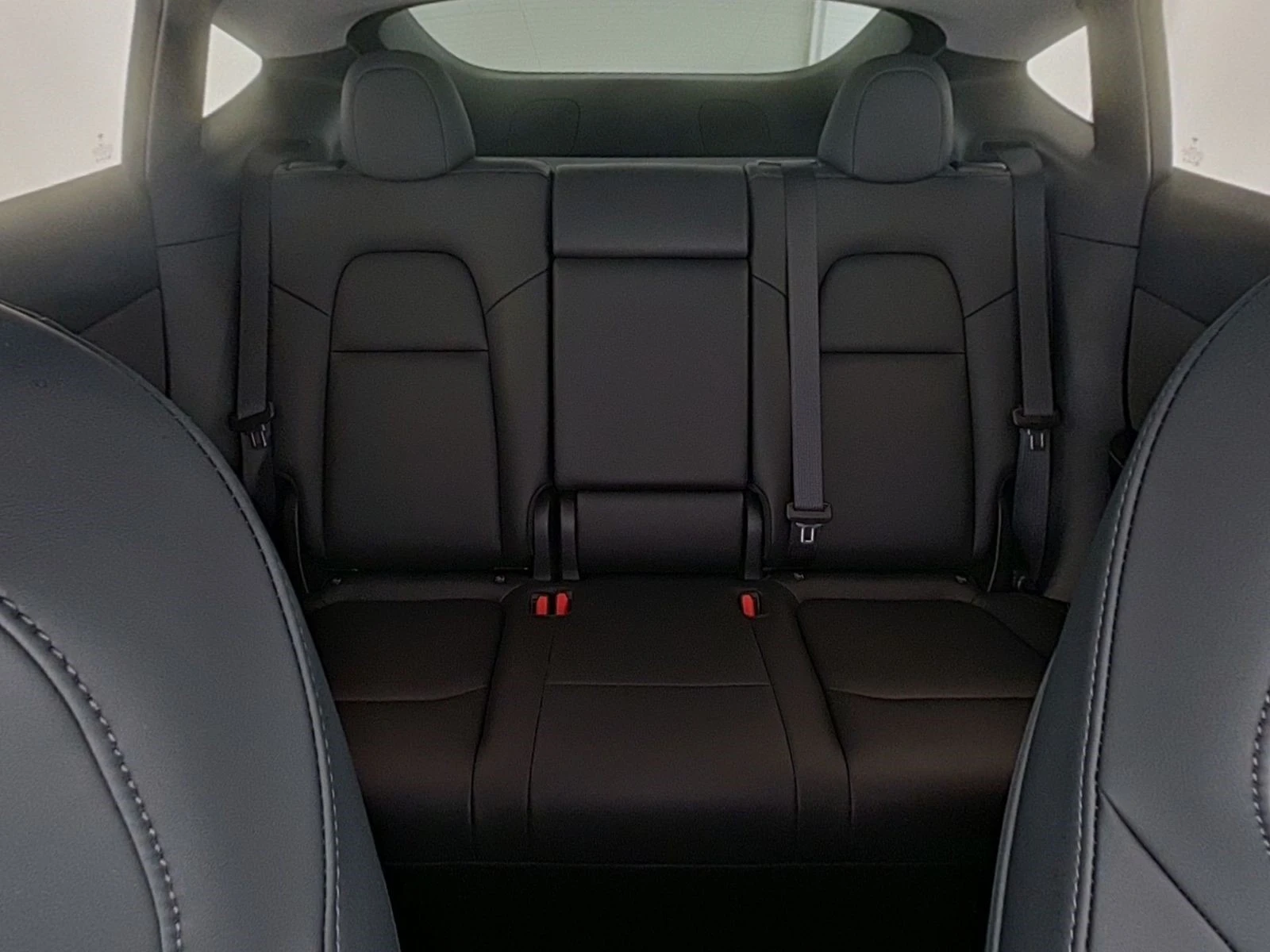 Tesla Model Y Long Range Dual Motor  | Mobile.bg   12