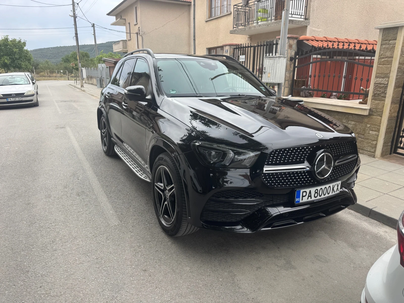 Mercedes-Benz GLE 450 GLE450 AMG-Line ТОП от ГЕРМАНИЯ 1-ви Собственик - изображение 6