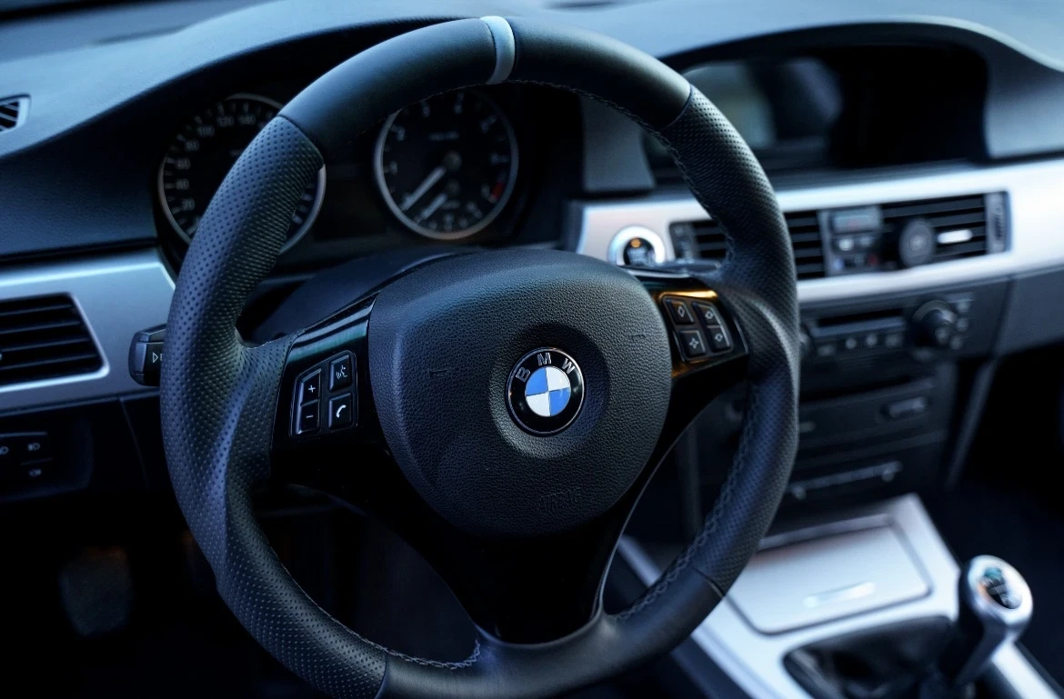 BMW 320 i - изображение 9