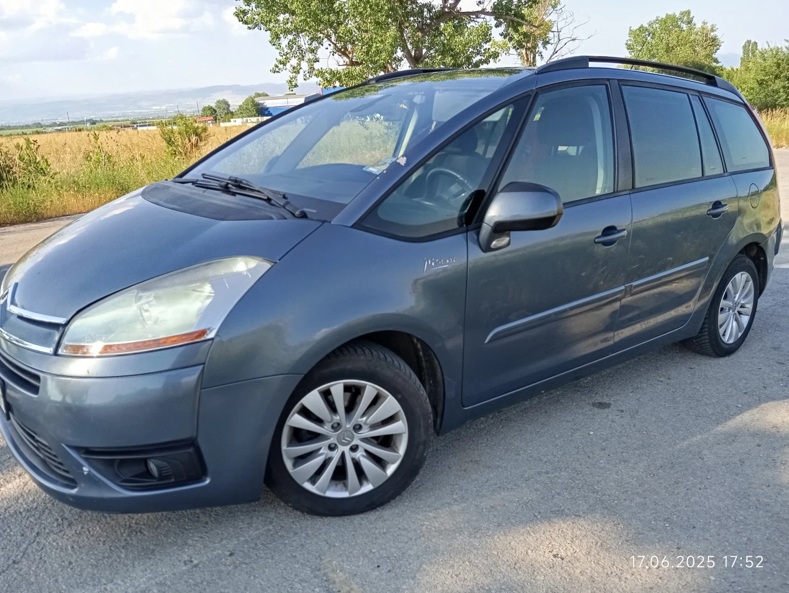 Citroen Grand C4 Picasso  - изображение 6