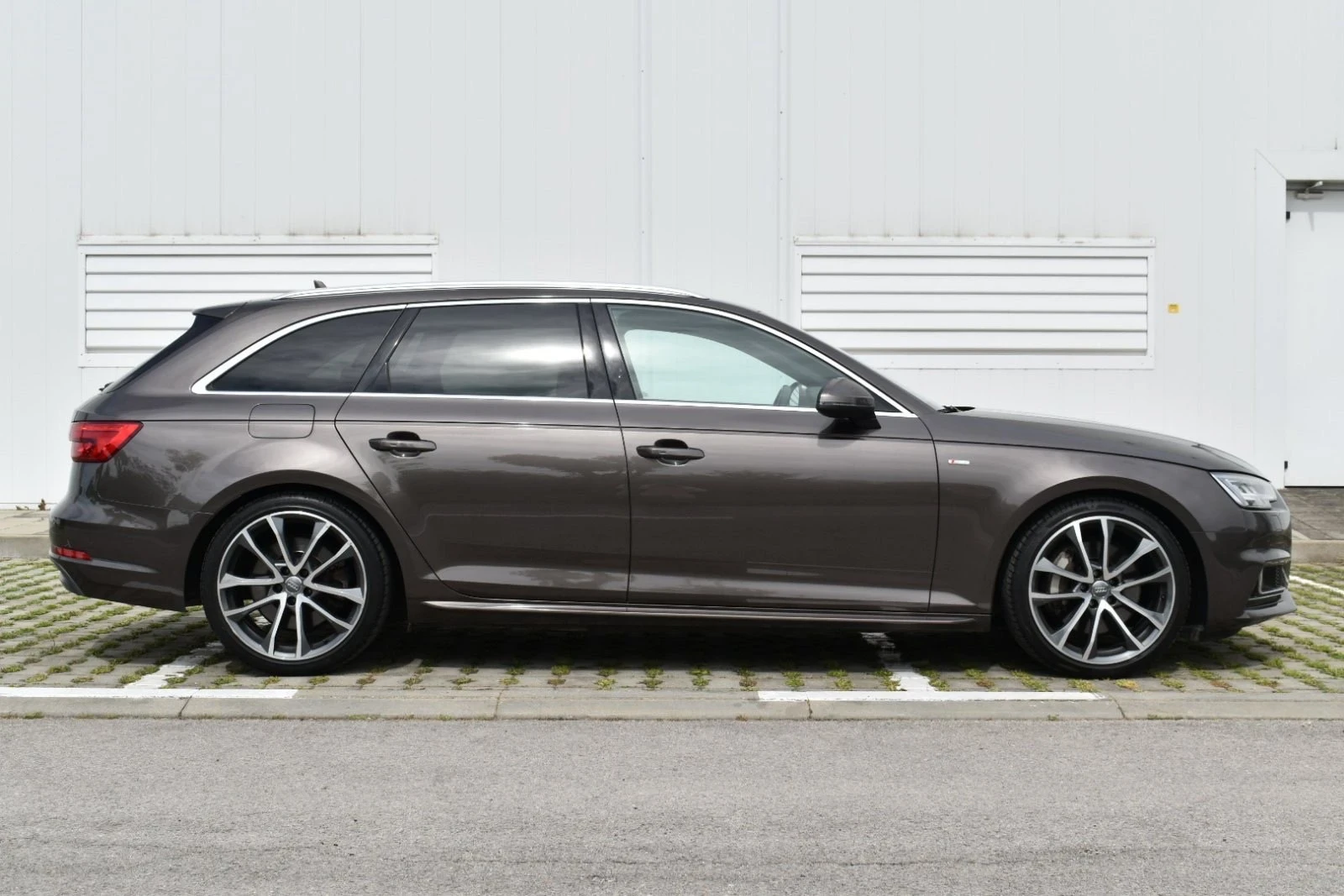 Audi A4 S LINE!! QUATTRO!! - изображение 4