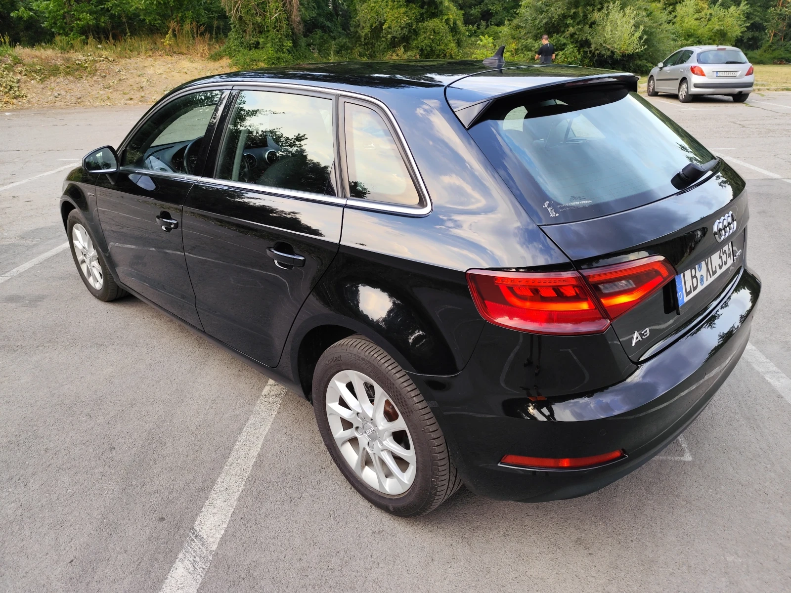 Audi A3 G tronSportback - изображение 8