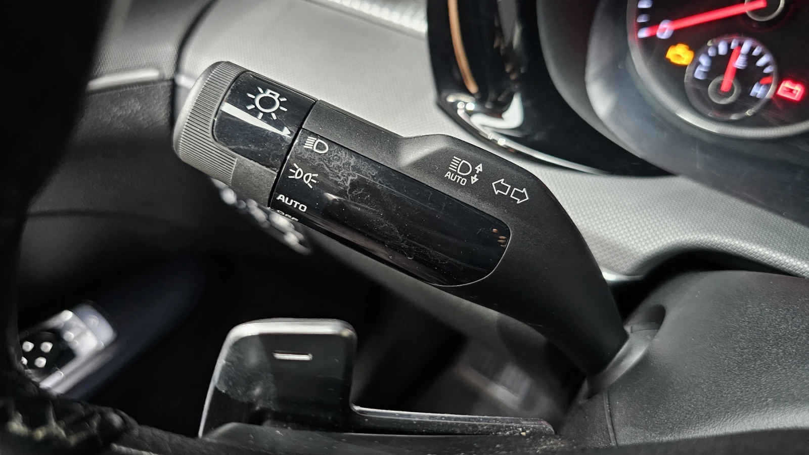 Kia K5 2.0LPI TRENDY | Mobile.bg   16