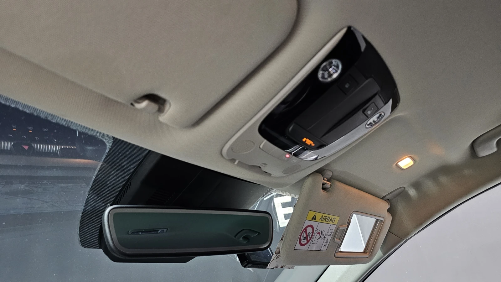 Kia K5 2.0LPI TRENDY | Mobile.bg   17