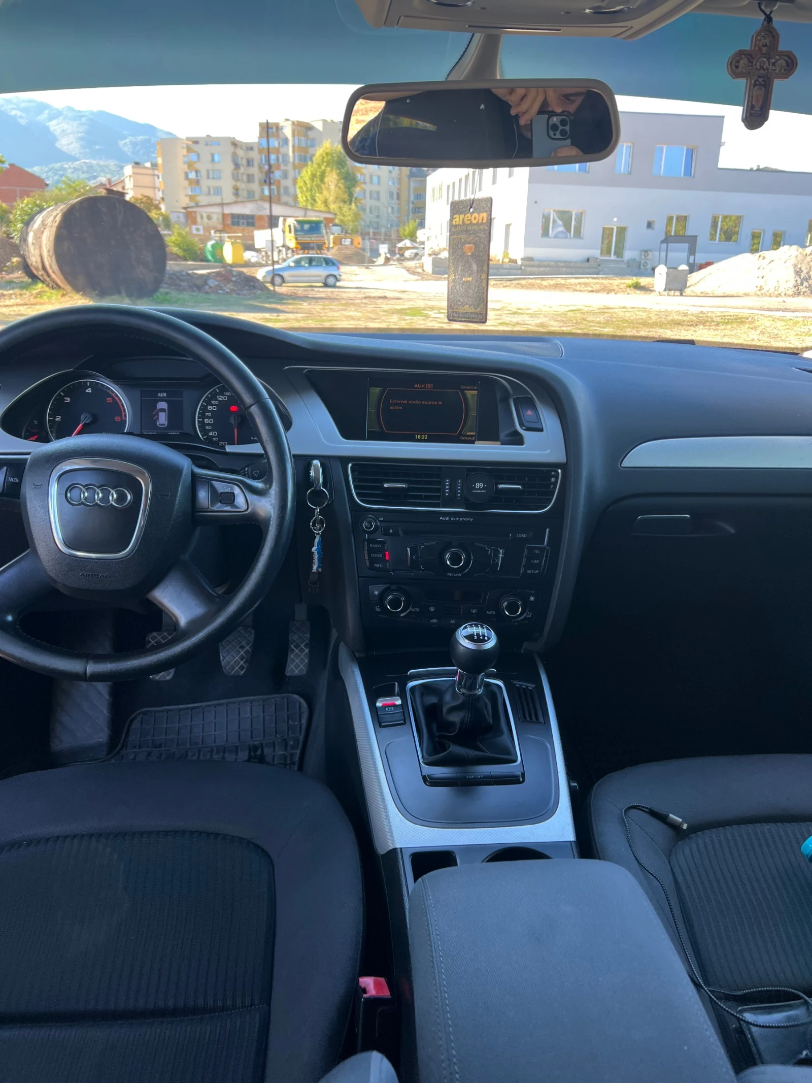 Audi A4 B8 2.0TDI - изображение 8