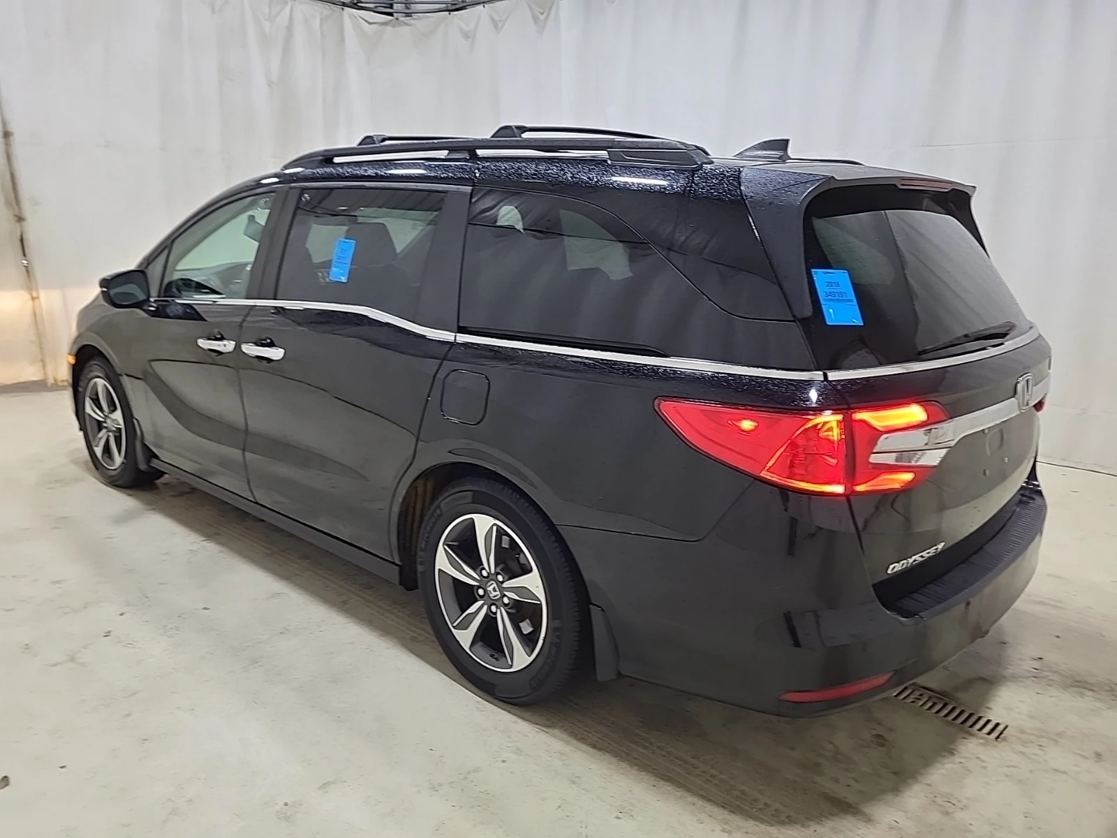 Honda Odyssey EX-L RES * * CARFAX * * АВТО КРЕДИТ * *  - изображение 4