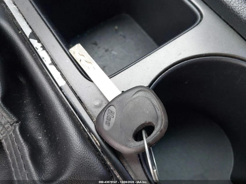 Kia Optima 2.4L I-4 DI, DOHC, VVT, 185HP Front Wheel Drive | Mobile.bg � ����������� 3