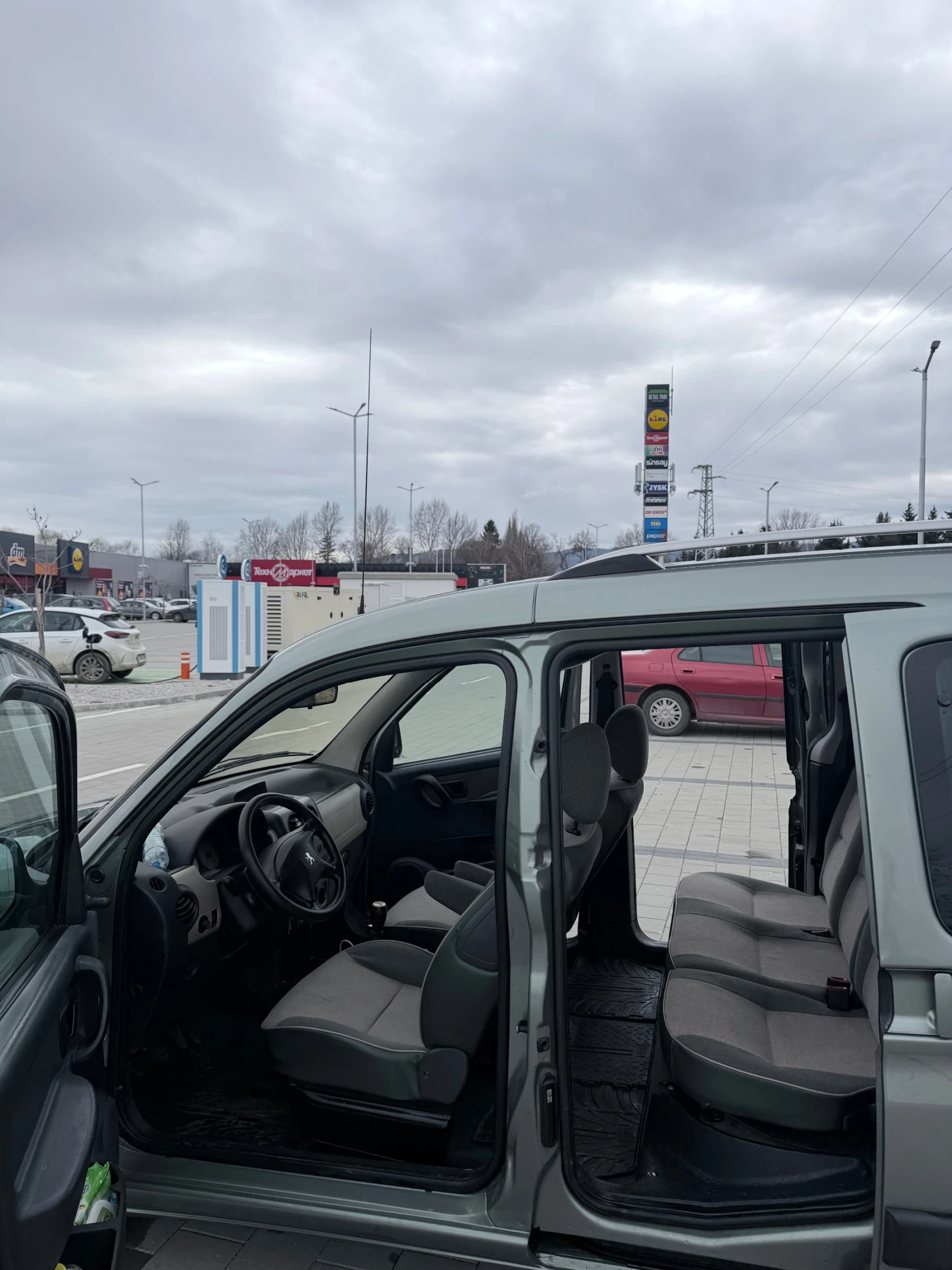 Peugeot Partner 1.6 ������ | 110 �.�. | ������� ��������� | Mobile.bg � ����������� 6