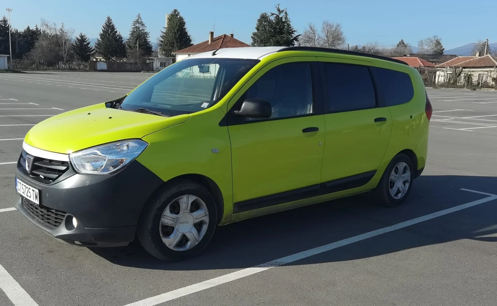 Dacia Lodgy, снимка 3 - Автомобили и джипове - 53748437