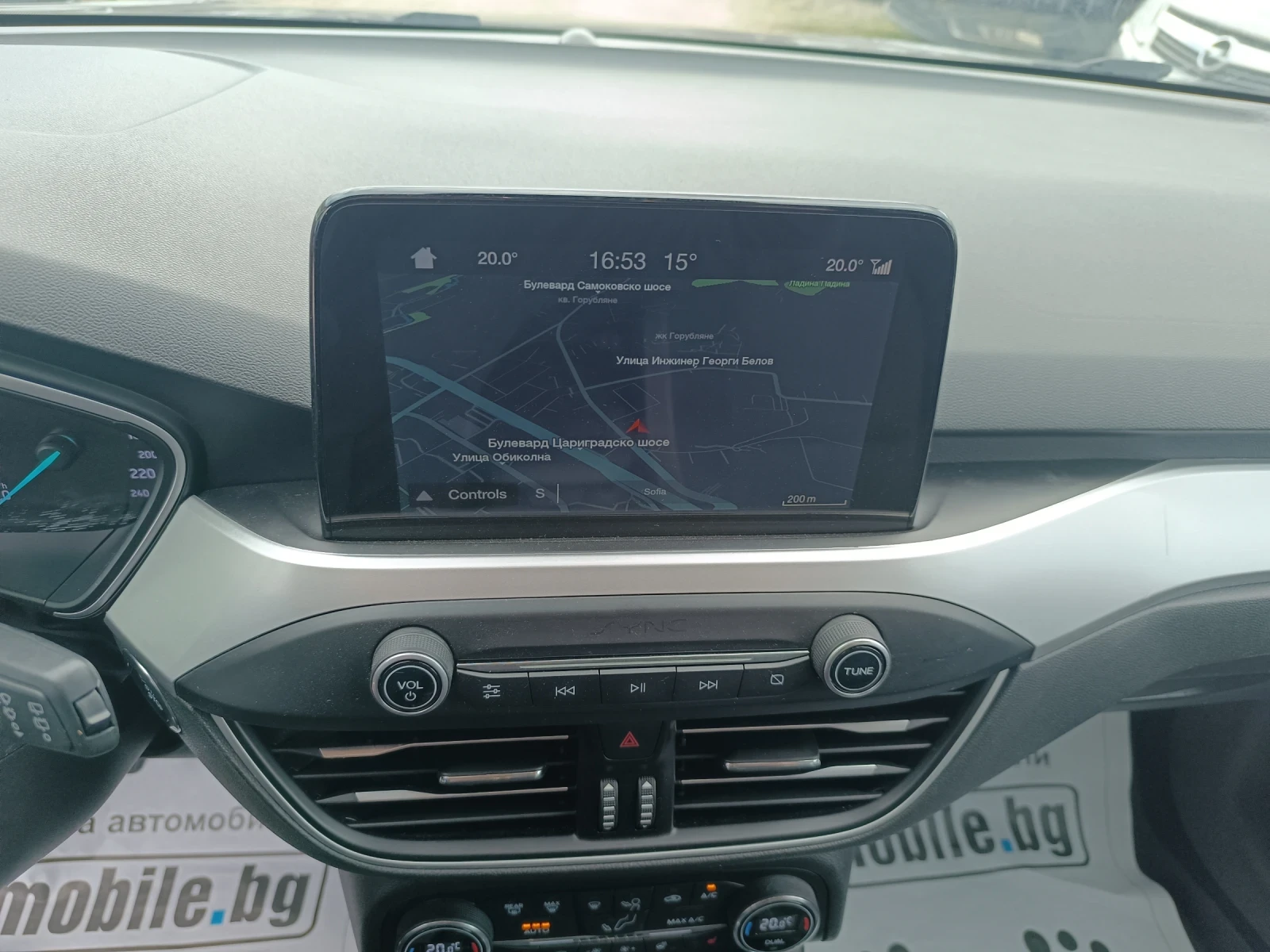 Ford Focus 1.5 tdci * Навигация * Климатроник * Автопилот * , снимка 10 - Автомобили и джипове - 54986538