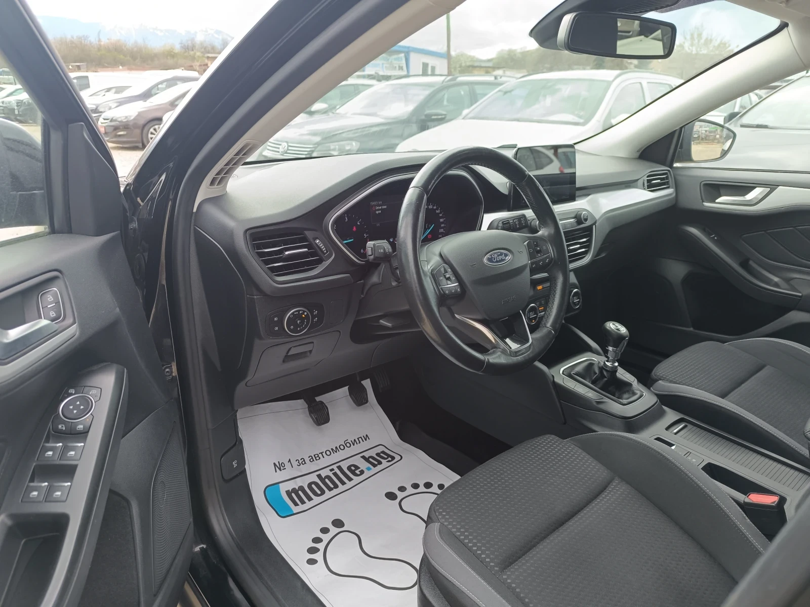 Ford Focus 1.5 tdci * Навигация * Климатроник * Автопилот * , снимка 9 - Автомобили и джипове - 54986538