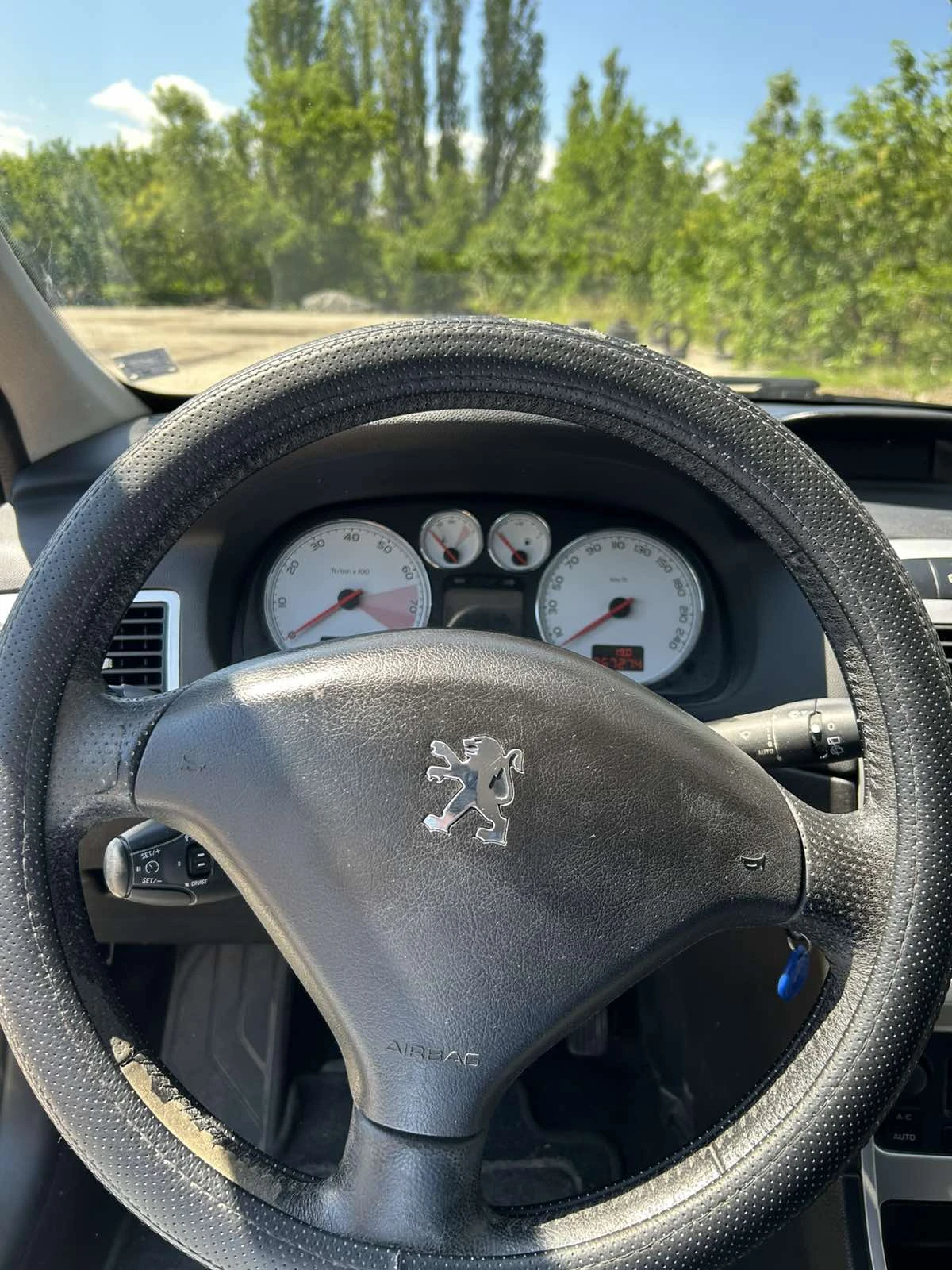 Peugeot 307 1.6 i, снимка 8 - Автомобили и джипове - 54991252