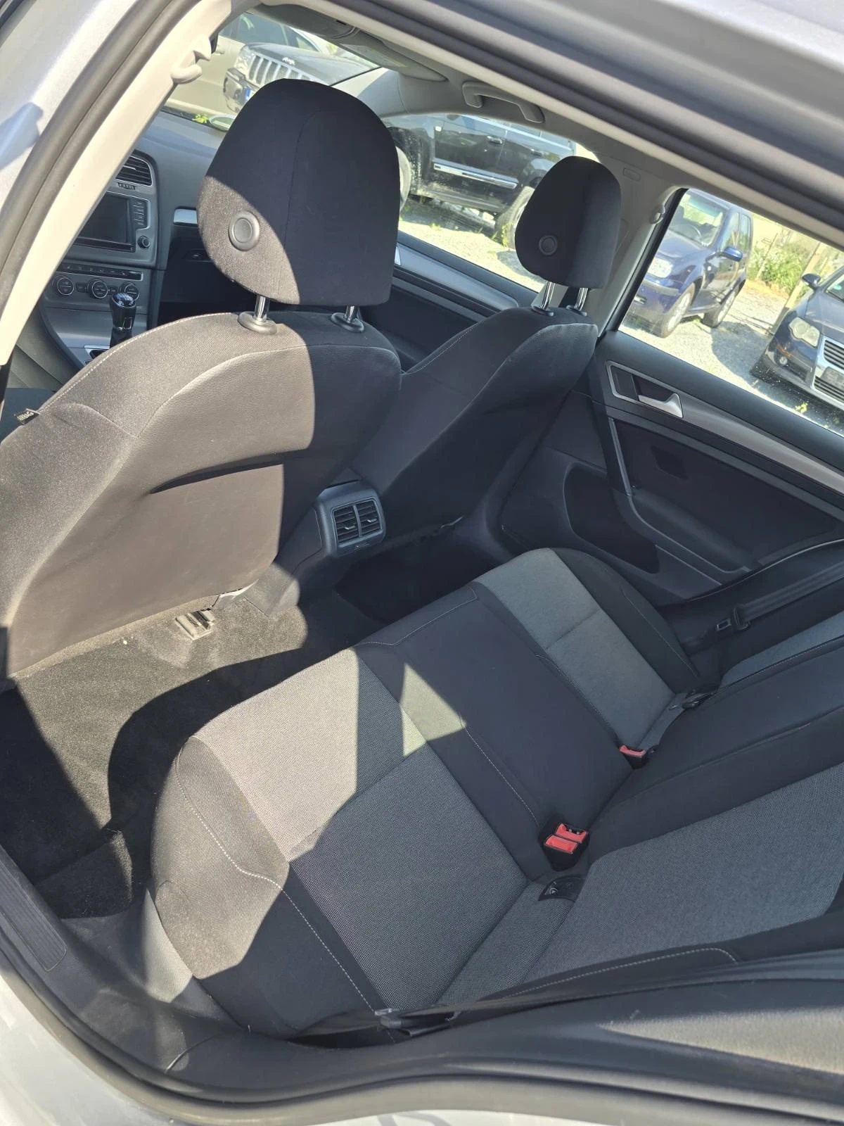 VW Golf, снимка 9 - Автомобили и джипове - 55591335