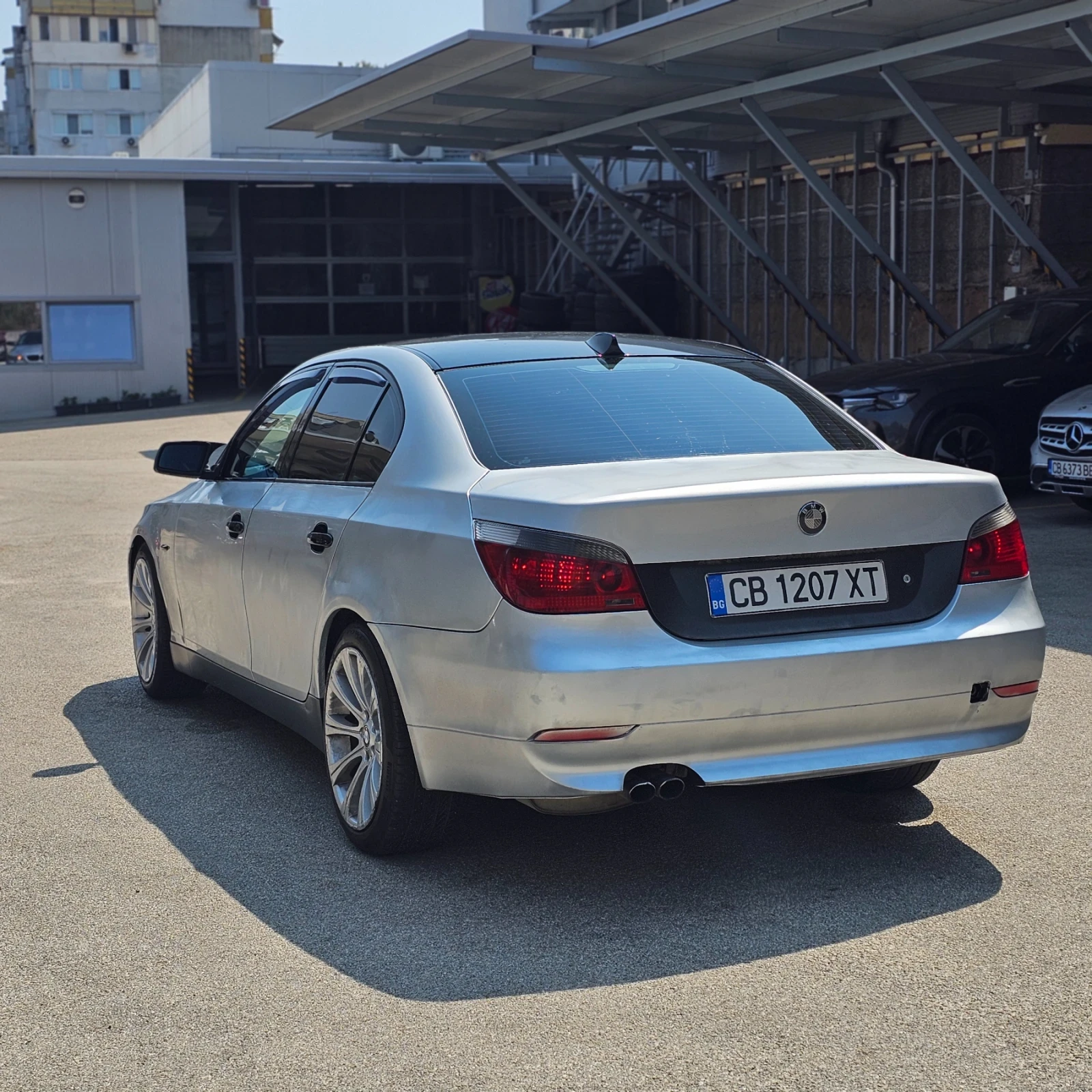 BMW 525, снимка 5 - Автомобили и джипове - 55767438
