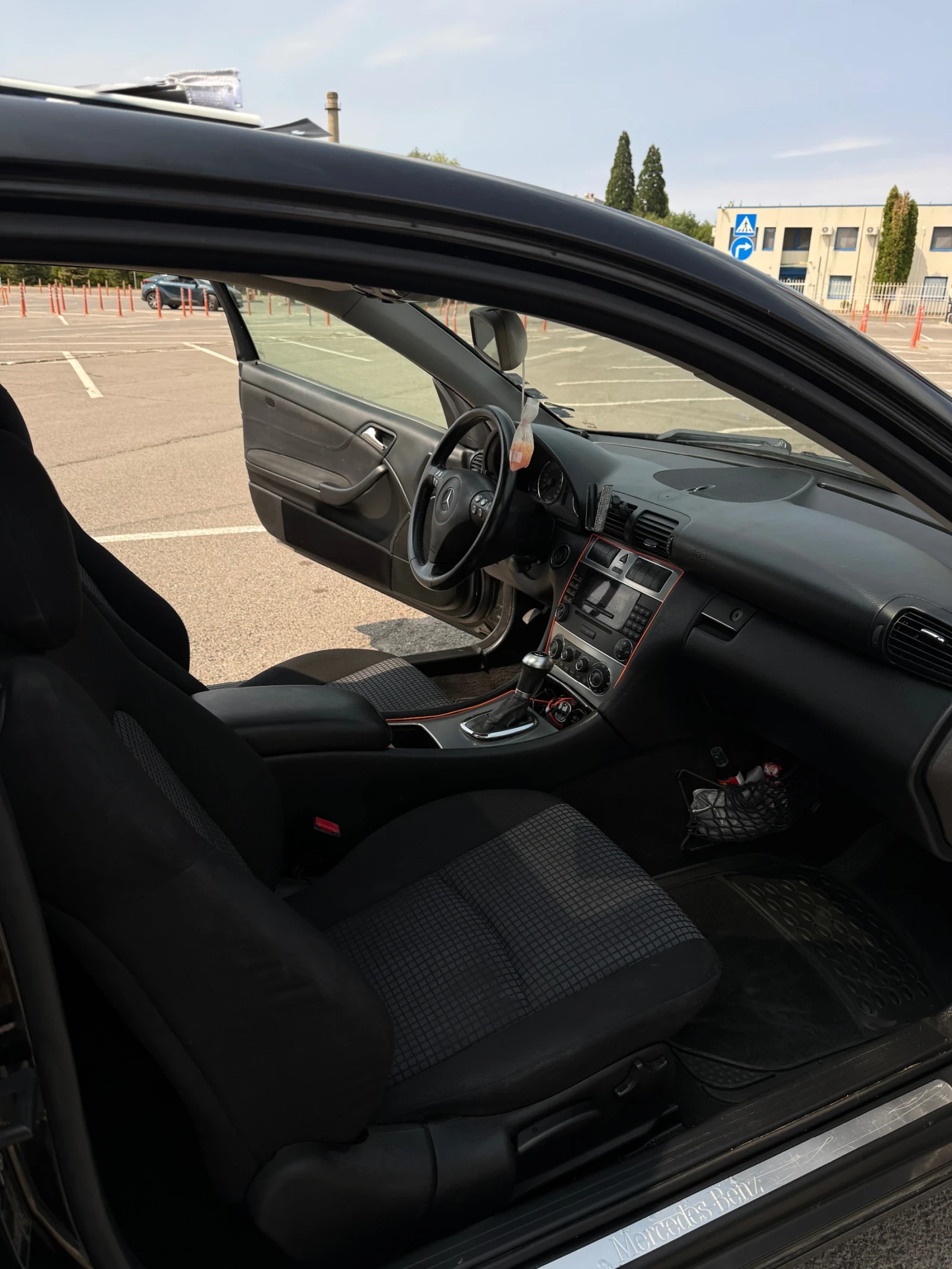 Mercedes-Benz C 180 Mercedes-Benz C180 kompressor, снимка 10 - Автомобили и джипове - 55972271