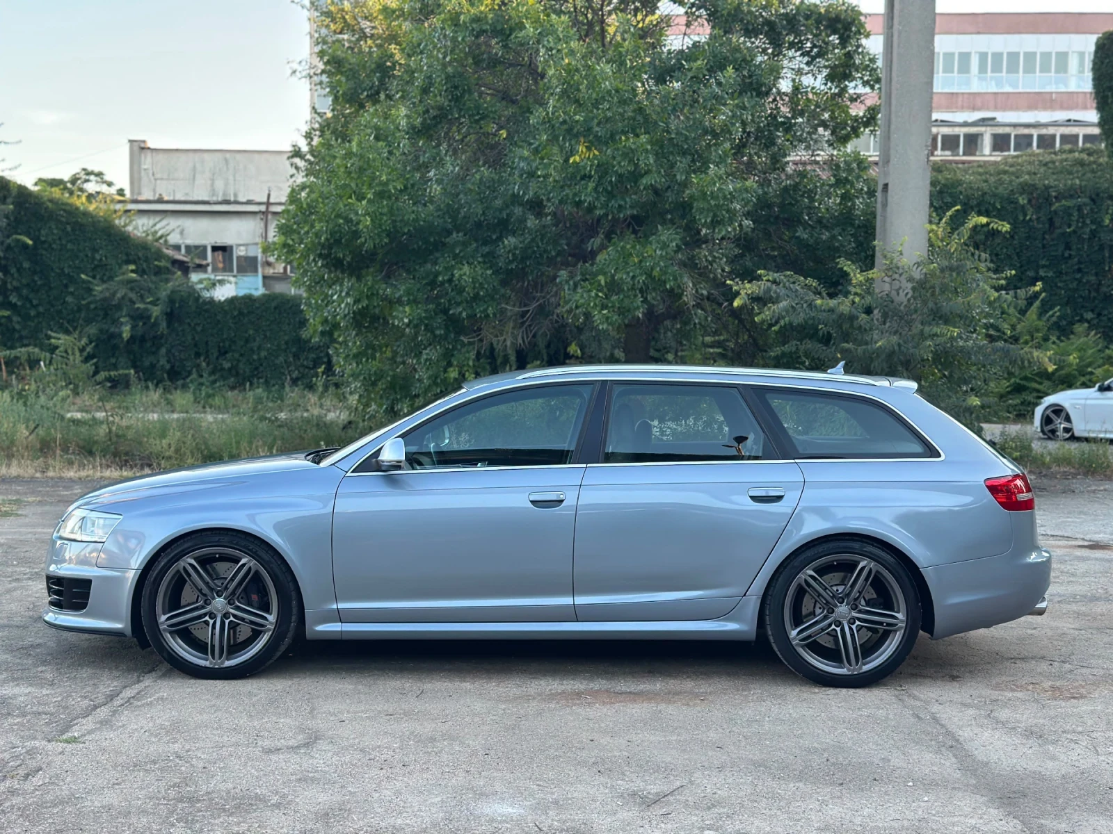 Audi Rs6, снимка 2 - Автомобили и джипове - 56145711