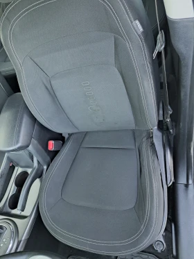 Kia Sportage 2.0i+ ГАЗ!* Автоматик* Сервизна история, снимка 7
