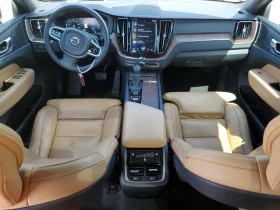 Volvo XC60 T5 INSCRIPTION* HARMAN/KARDON* ДИГИТАЛНО ТАБЛО, снимка 8