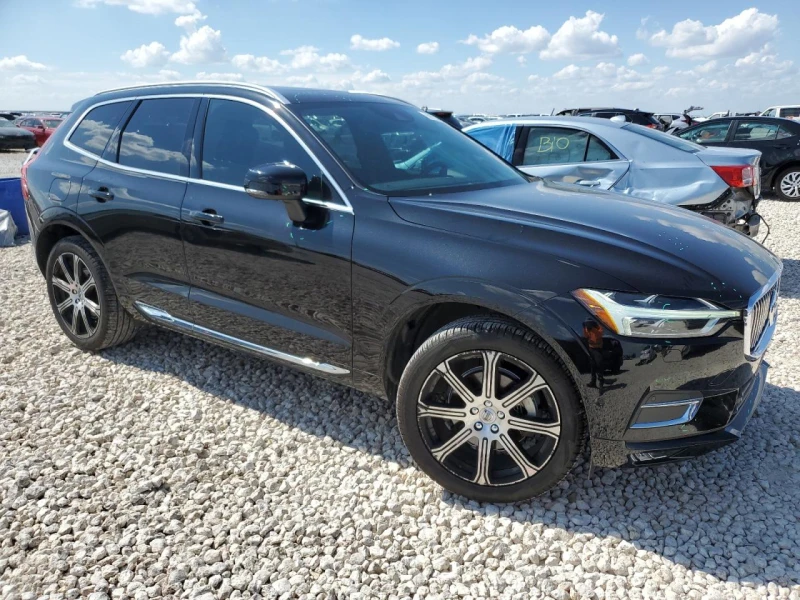 Volvo XC60 T5 INSCRIPTION* HARMAN/KARDON* ДИГИТАЛНО ТАБЛО, снимка 3 - Автомобили и джипове - 47347477