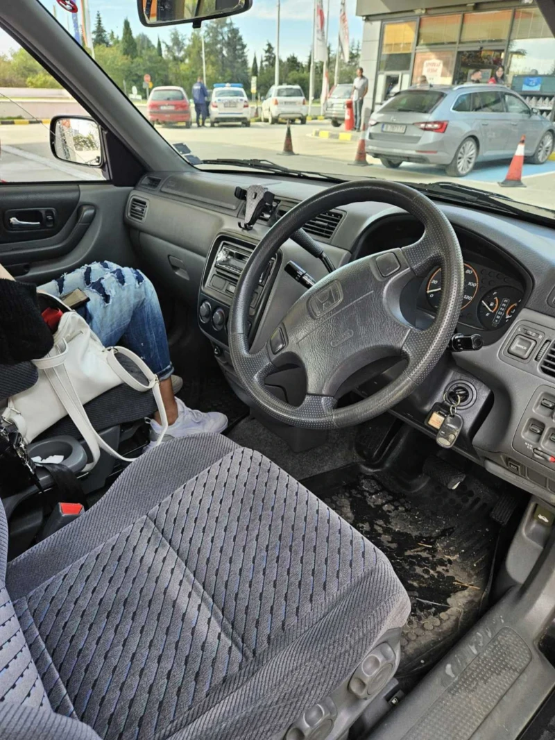 Honda Cr-v, снимка 7 - Автомобили и джипове - 47524202