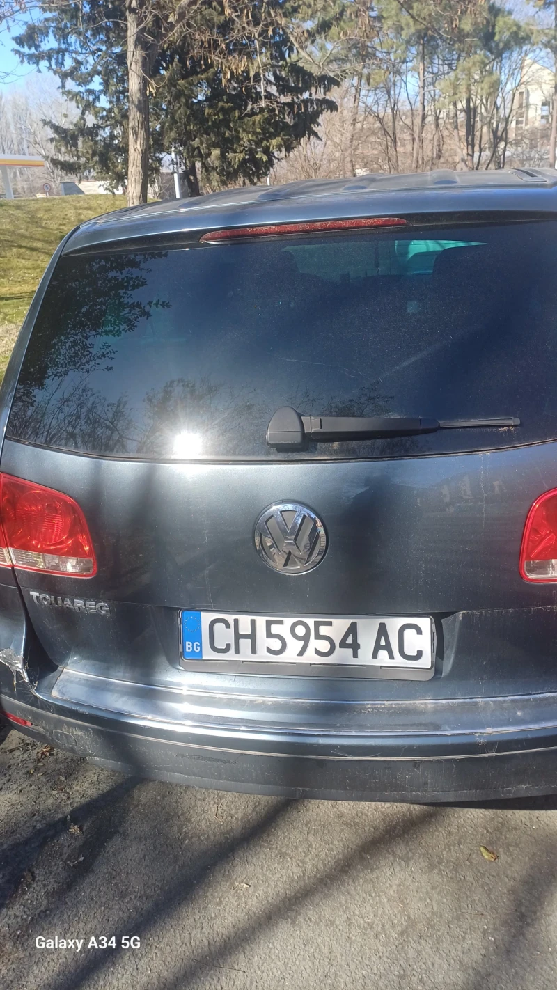 VW Touareg, снимка 2 - Автомобили и джипове - 49420738