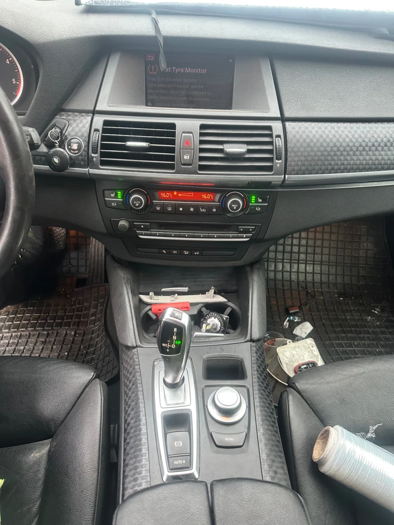 BMW X6, снимка 11 - Автомобили и джипове - 50132538