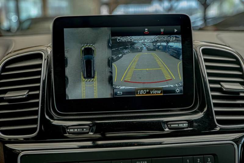 Mercedes-Benz GLS 500 AMG/4Matic/Harman Kardon/Panorama/RSE/Камера 360/О, снимка 15 - Автомобили и джипове - 52190378