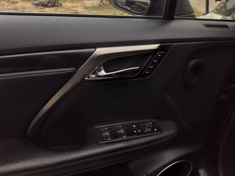 Lexus RX 450h 3500 luxuri LONG 7места, снимка 14 - Автомобили и джипове - 52323114