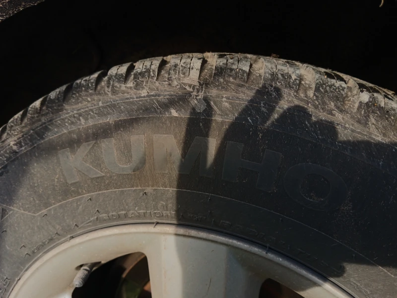 Toyota Rav4, снимка 4 - Автомобили и джипове - 52849331