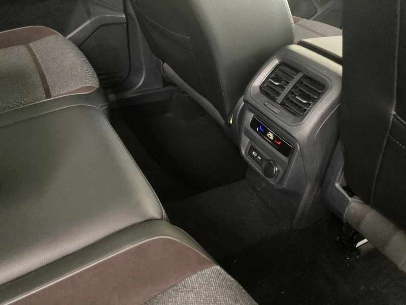 Seat Tarraco 2.0TDI 2022 EXELLENCE  DIGITAL Distr LED Assist, снимка 14 - Автомобили и джипове - 53510495