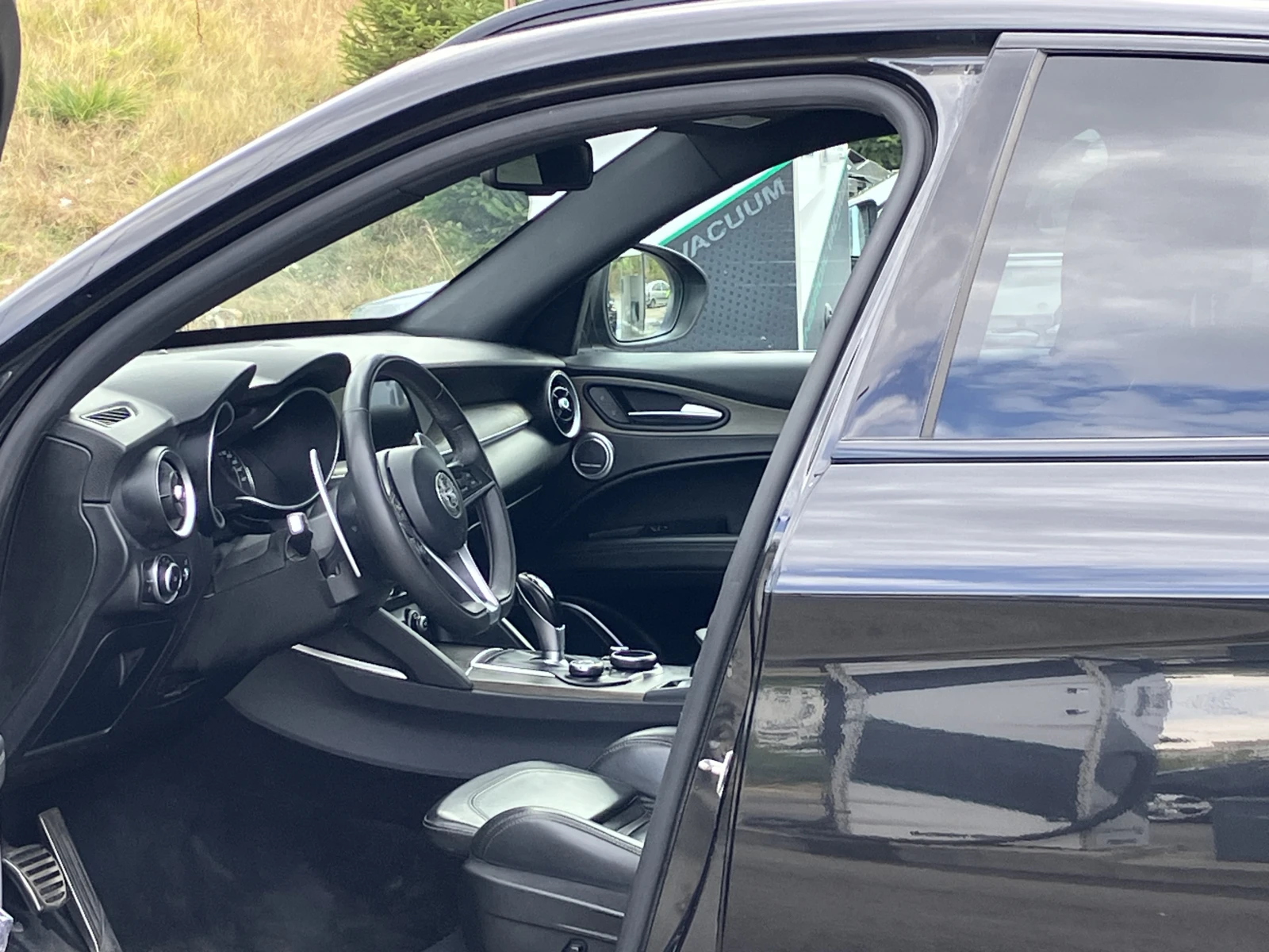 Alfa Romeo Stelvio TI-sport, Q4 | Mobile.bg   11