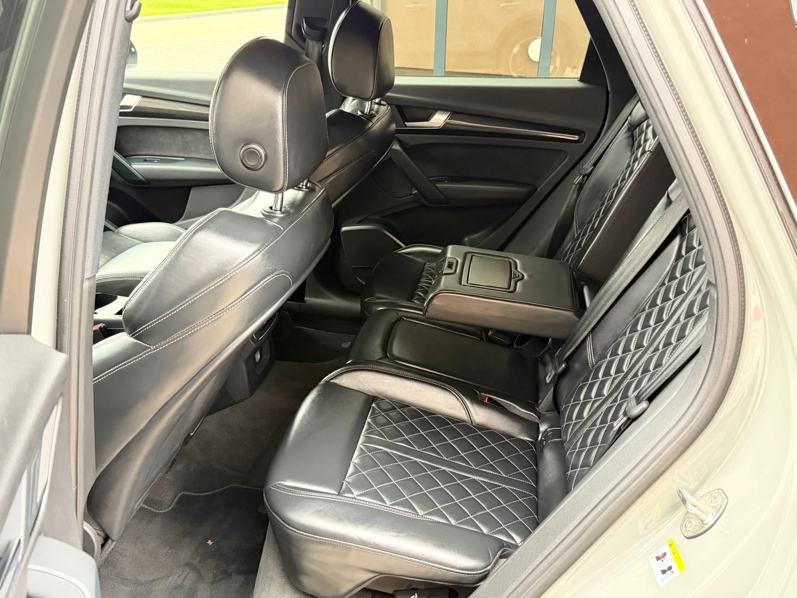 Audi Q5 S-Line Plus/Quattro/2.0TDI - изображение 9