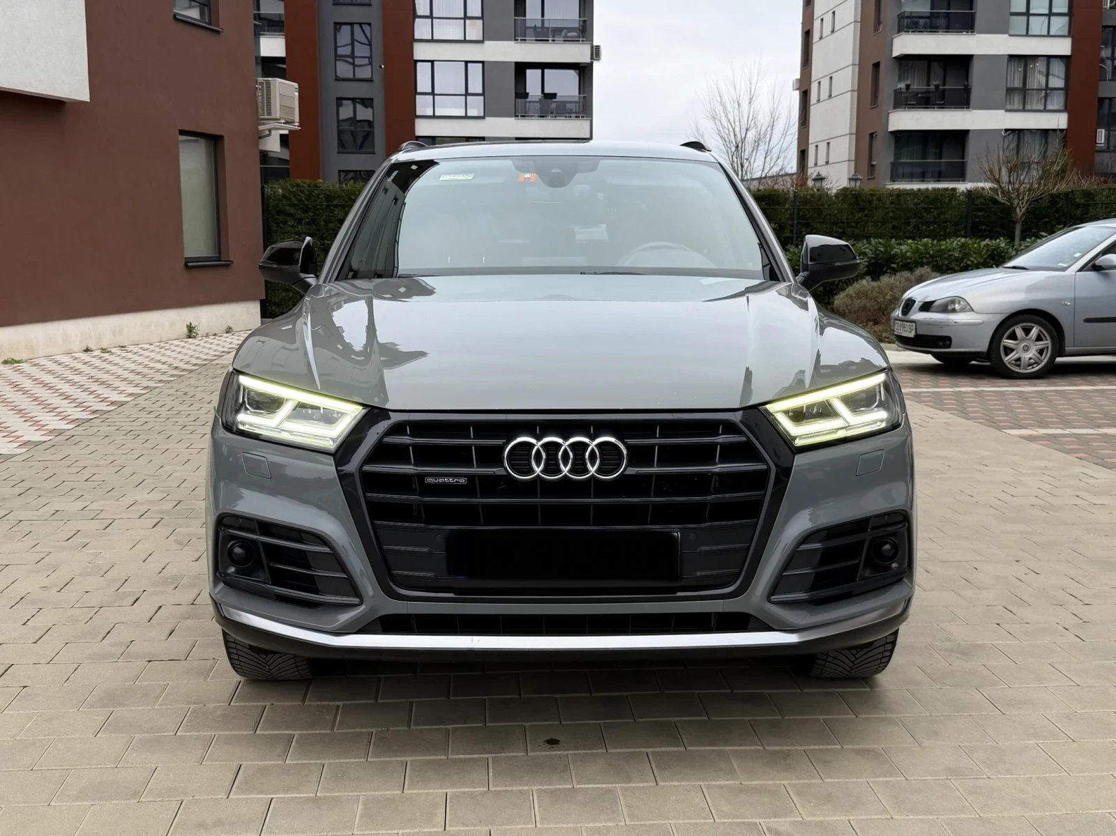 Audi Q5 S-Line Plus/Quattro/2.0TDI - изображение 2