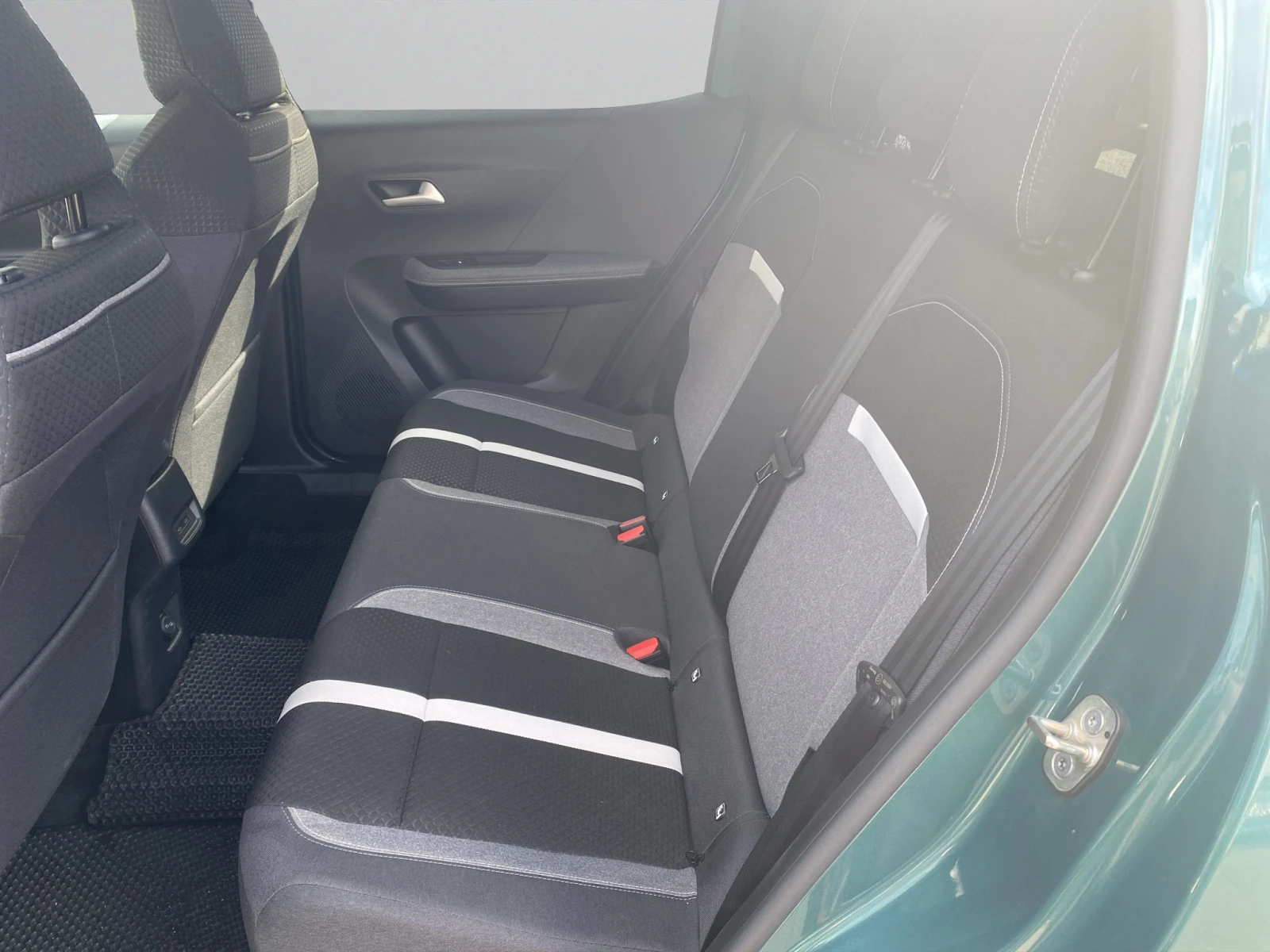 Opel Frontera GS 48V Hybrid 110kW/145Hp , снимка 11 - Автомобили и джипове - 53958603