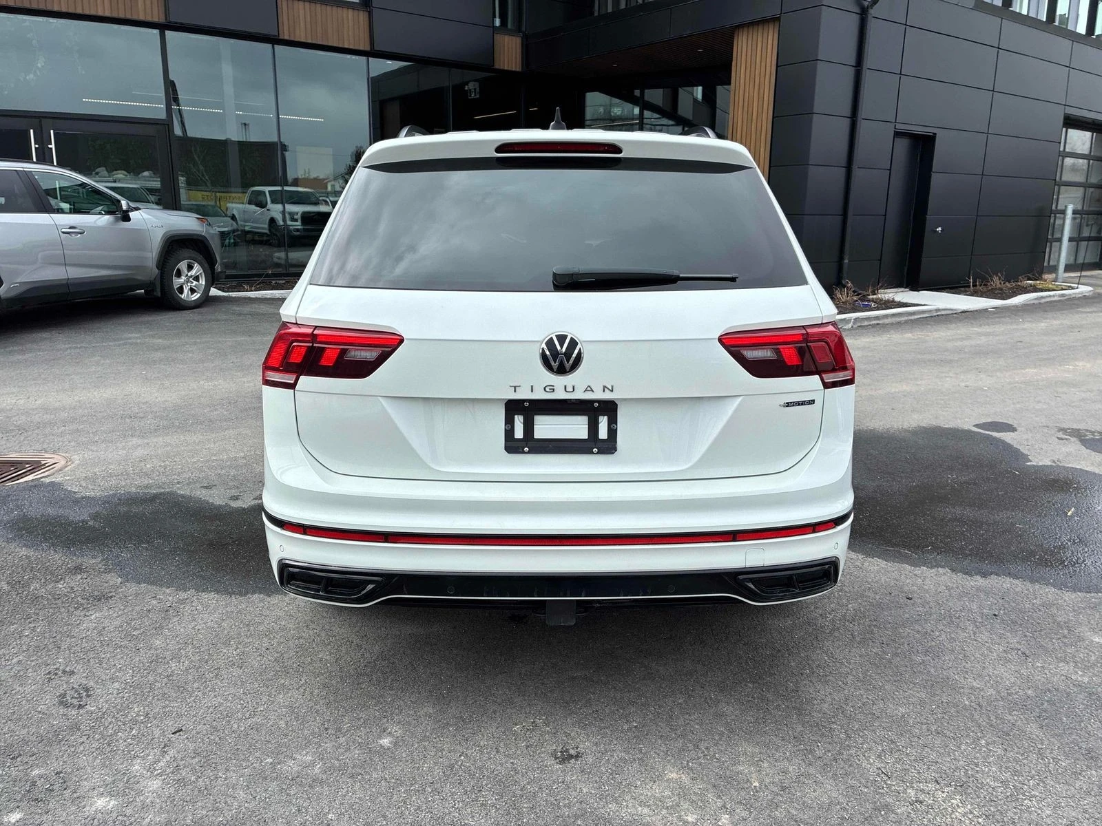 VW Tiguan РЕГИСТРАЦИЯ & ОБСЛУЖВАНЕ, снимка 5 - Автомобили и джипове - 54145752