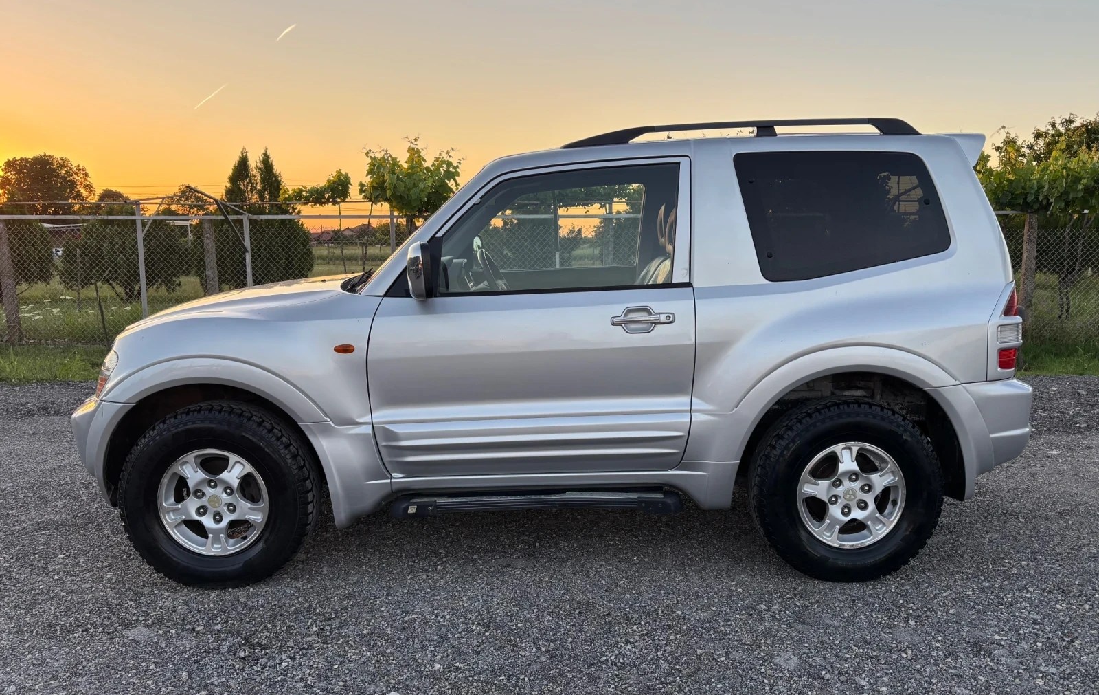 Mitsubishi Pajero, снимка 8 - Автомобили и джипове - 54809620