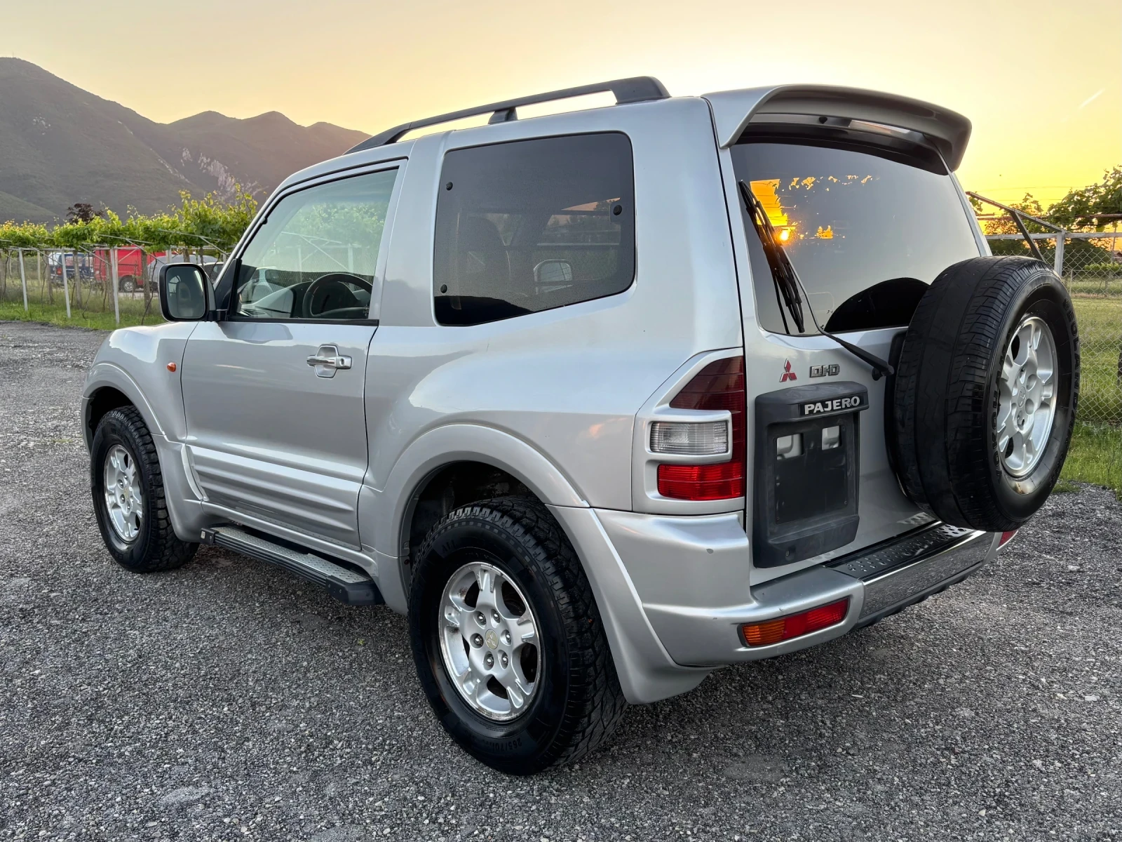 Mitsubishi Pajero, снимка 7 - Автомобили и джипове - 54809620