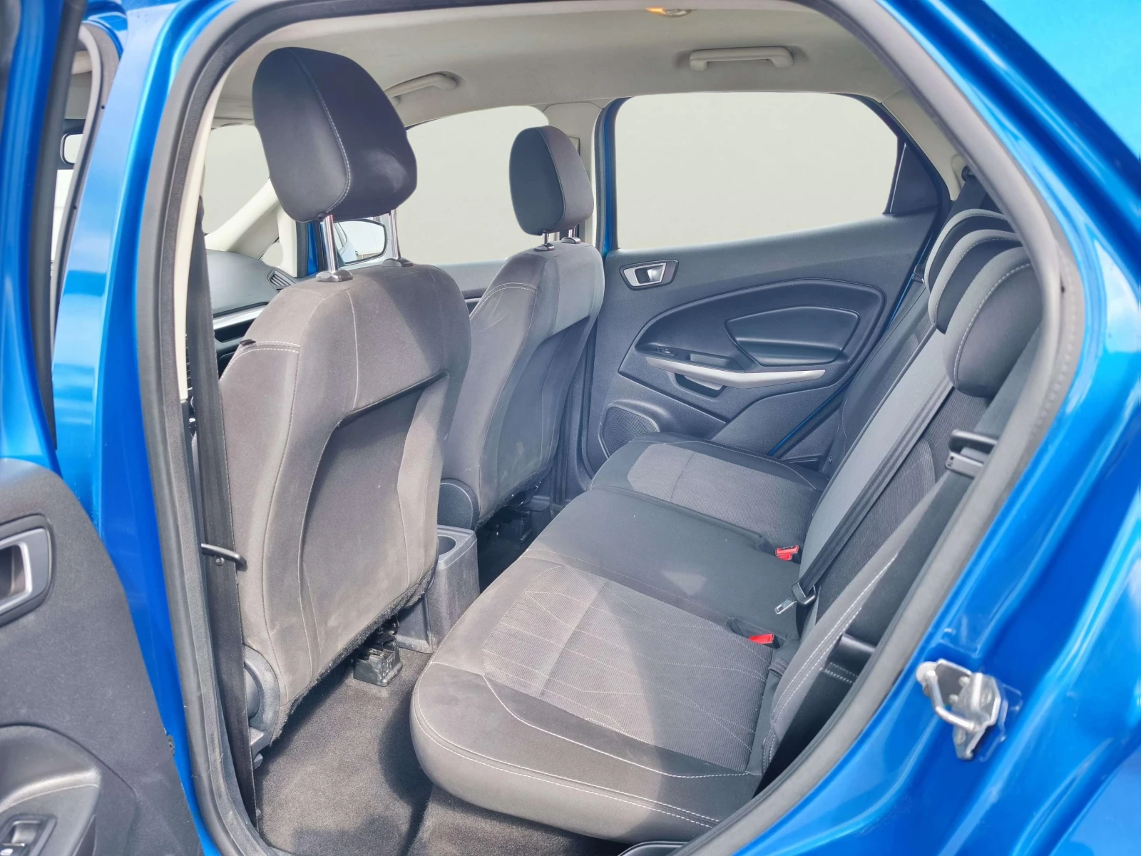 Ford EcoSport 1.0  EcoBoost, снимка 8 - Автомобили и джипове - 54887676
